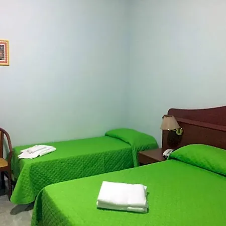 Castelvetere 3*
