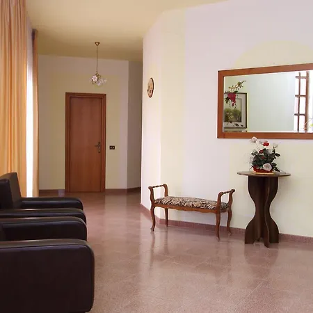 Castelvetere 3* Caulonia