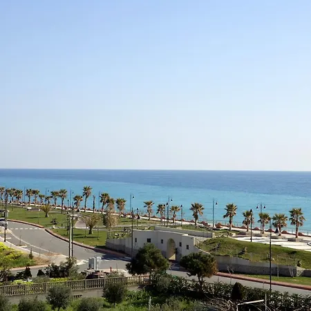 Castelvetere 3* Caulonia