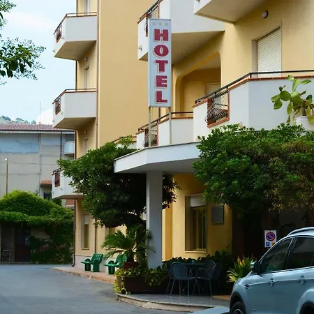 Hotel Castelvetere Caulonia